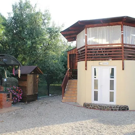 Casa Nicola Valea Uleiului